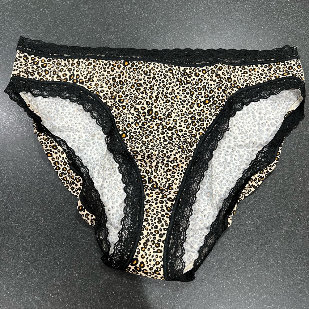 Victoria's Secret Leopard and Black Lace High-Leg Brief